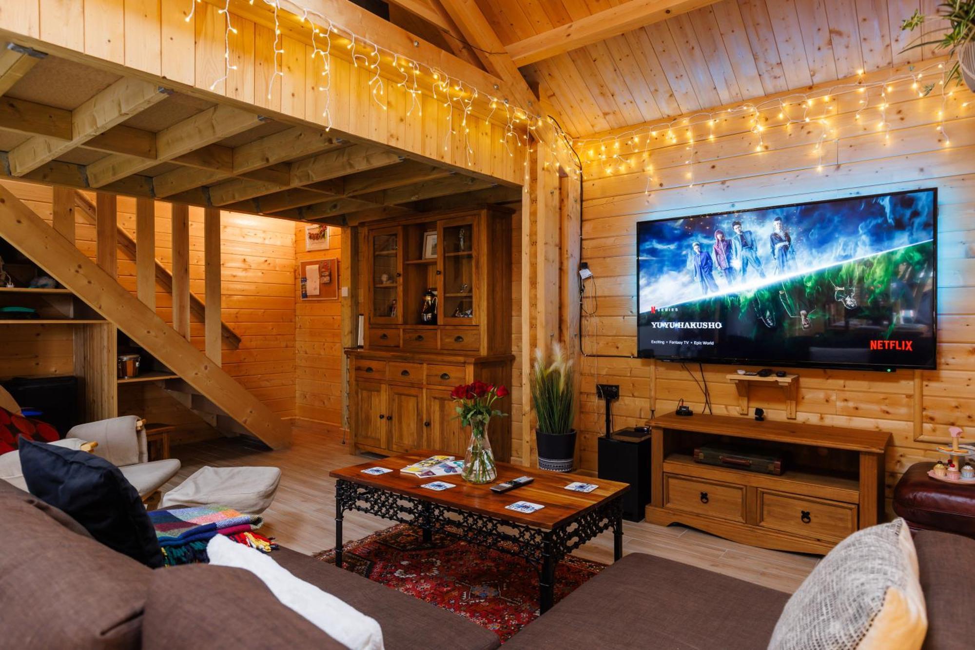 Spacious Cabin Evcharger And Free Parking Near Cambridge Εξωτερικό φωτογραφία