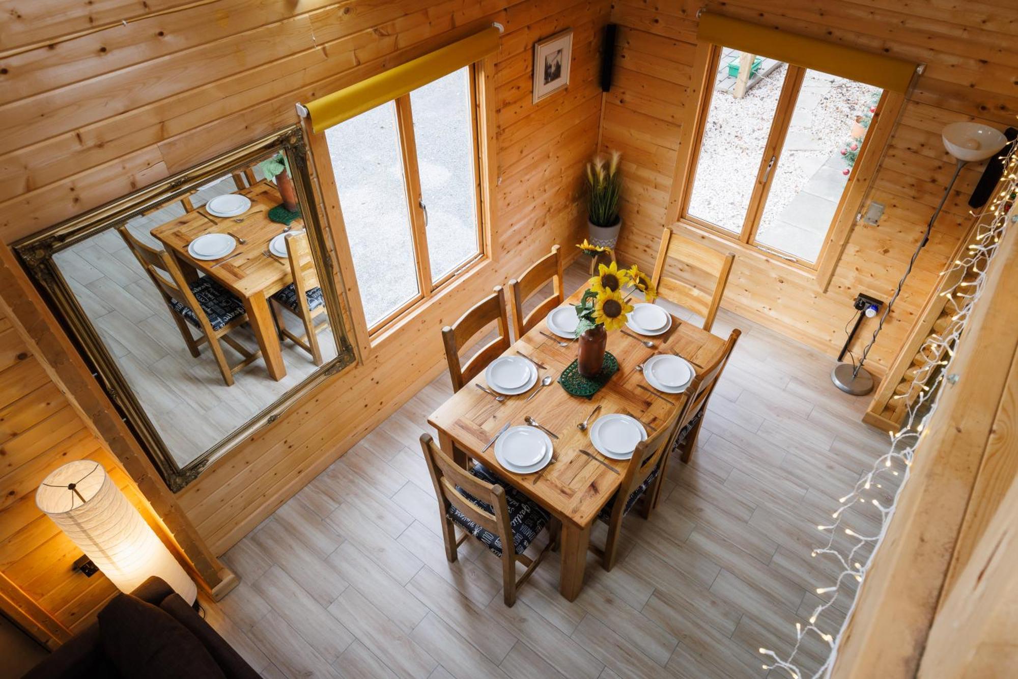 Spacious Cabin Evcharger And Free Parking Near Cambridge Εξωτερικό φωτογραφία